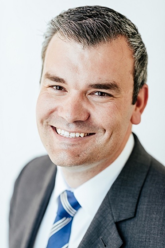Alan Burt